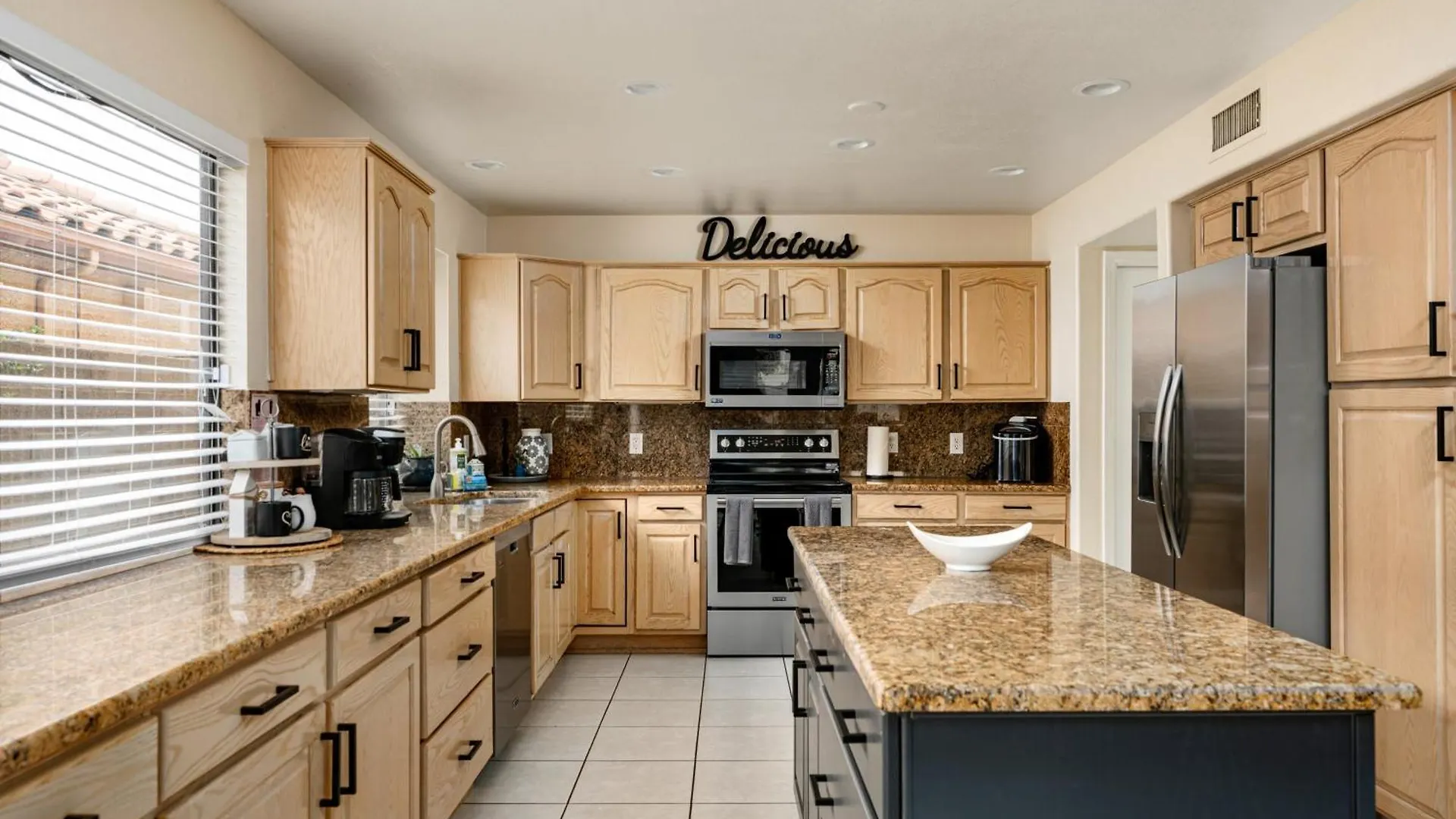 Holiday home Reel Fun Centrally Located W Movie Room Pool Hot Tub Phoenix United States